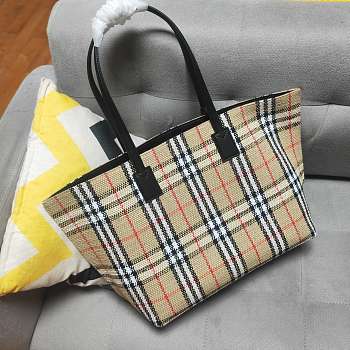 Burberry London Tote Bag Black 34.14.28CM