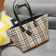 Burberry London Tote Bag Black 34.14.28CM - 4