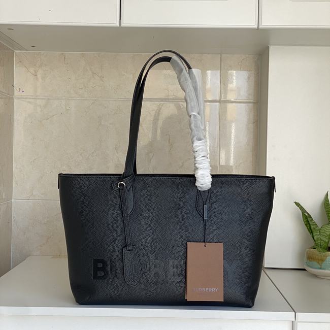 Burberry Tote Bag Black 35.12.25cm - 1