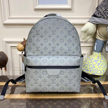 Louis Vuitton Discovery Backpack M46557 SIZE 29X38X20CM