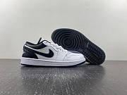 Air Jordan 1 Low White Black 553558-132 - 3