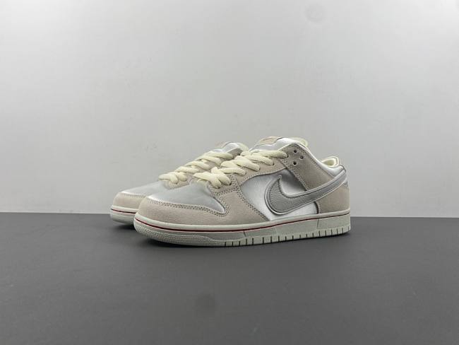 Nike SB Dunk Low City Of Love Light Bone FZ5654-100 - 1