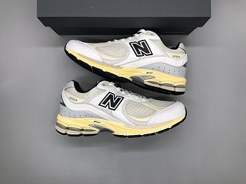 New Balance 2002R ：ML2002RT