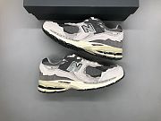 New Balance 2002R Refined Future Pack ：M2002RDA - 1