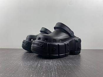 Balenciaga x Crocs Hardcrocs Sandal Black 687397‑W1S8N‑1010
