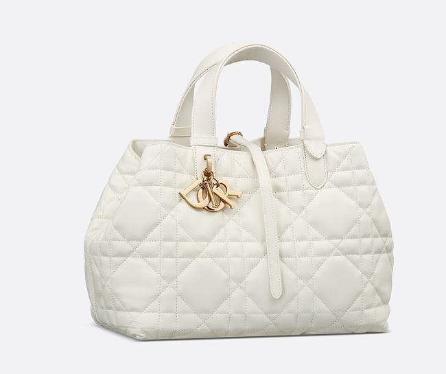 Medium Dior Toujours Bag Latte Macrocannage Calfskin size 28cm - 1