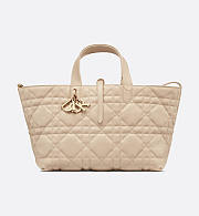 Medium Dior Toujours Bag Powder Beige Macrocannage Calfskin size 28.5cm - 4
