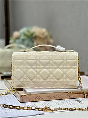 Dior Top Handle Bag Latte Patent Cream Cannage Calfskin size 21cm - 6