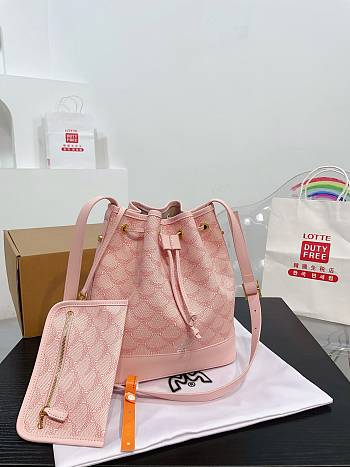 Sale MCM Bag 01