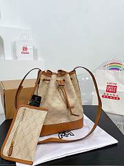 Sale MCM Bag 02 - 1