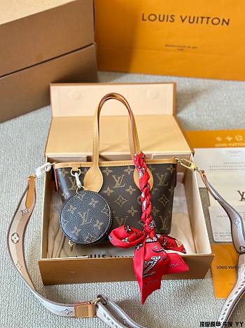 Sale Louis Vuitton Bag 43