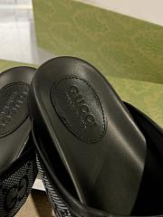 Gucci Men's Slide Sandal Grey - 5