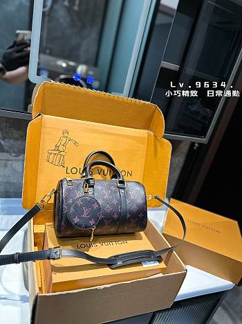 Sale Louis Vuitton Bags 78