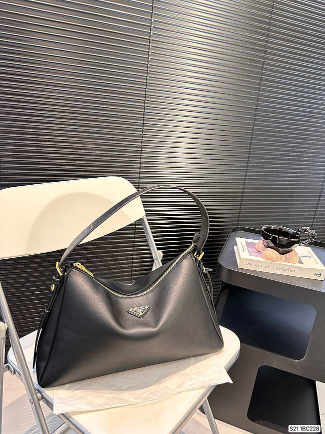 Sale Prada Bag 33 - 1