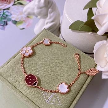 Van Cleef Bracelet Lucky Spring bracelet 5 motifs VCARP7RR00