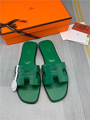 Hermes Oran Sandal Green Leather - 1