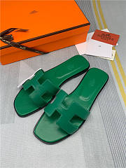 Hermes Oran Sandal Green Leather - 4