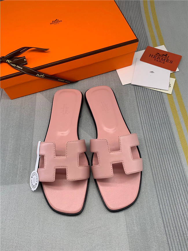Hermes Oran Sandal Pink Leather - 1