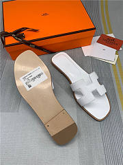 Hermes Oran Sandal White Leather - 5