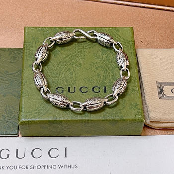 Gucci Bracelet Silver 050#307