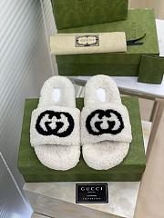 Gucci Slides Fur White - 1