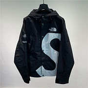 Supreme x The North Face 10 - 1