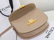 Celine Bag Cream 110962 Size 18.5x16x6cm - 2