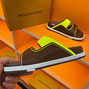 Louis Vuitton Slide Brown 06 - 4