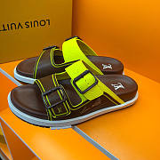 Louis Vuitton Slide Brown 06 - 3
