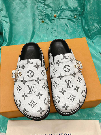 Louis Vuitton Flat Comfort Clog White