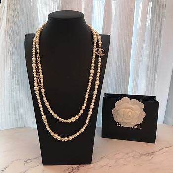 Chanel Necklace Gold Pearl 68