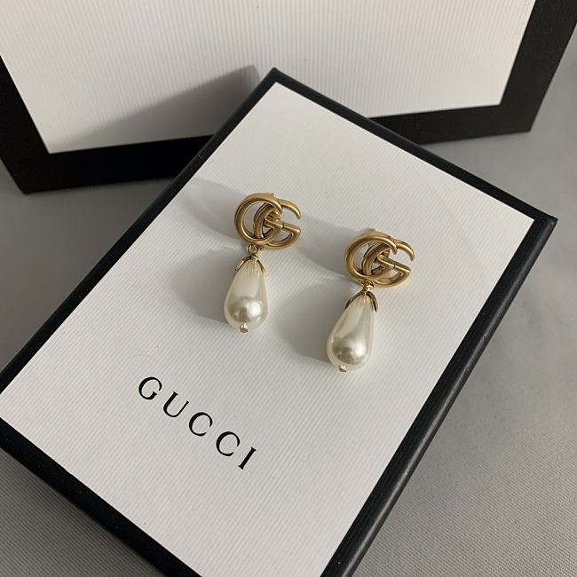Gucci Earrings Gold 296 - 1