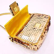 Fendi Baguette Bag Gold 6348 Size 19.5x5x11cm - 2
