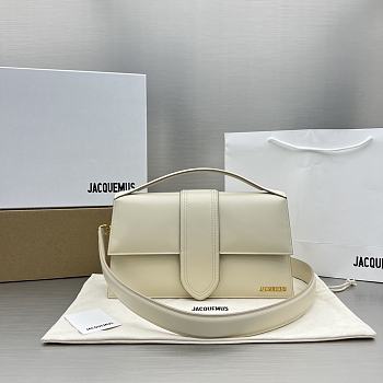Jacquemus Le Grand Bambino Bag White Size 34x7x20