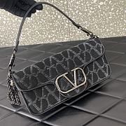 Valentino Garavani Black Bag Size 27x13x6cm - 2