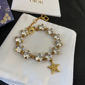 Dior Bracelet Gold 33