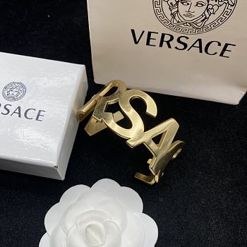 Versace Bracelet Gold 04