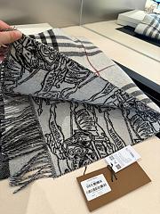 Burberry Plaid Scarf 1160 Black Size 210x45cm - 3