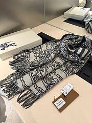 Burberry Plaid Scarf 1160 Black Size 210x45cm - 4
