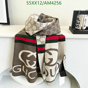Gucci Scarf Code Cream AM4256