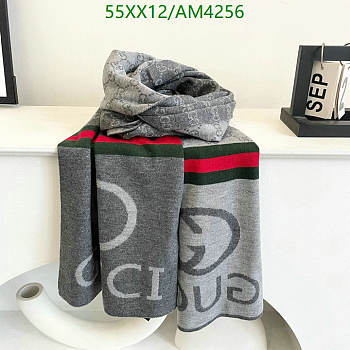 Gucci Scarf Code Grey AM4256