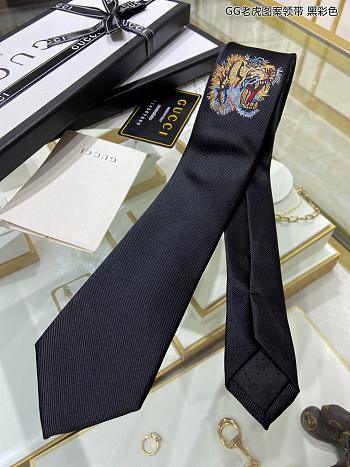 Gucci Tiger Embroidery Silk Necktie 1122 Size 7cm