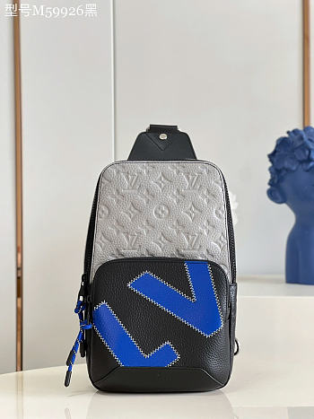 Louis Vuitton Avenue Slingbag Grey 20*31*10CM