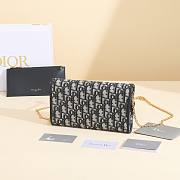 Dior Chain Handbag Blue Oblique B930292 Size 21x12x4cm - 3