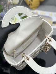 Dior Four-Square Star Pegs White B930514 Size 20x16x8cm - 4