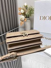 Dior Handbag Sheepskin Lambskin B930556 Size 24x14 x7cm - 3