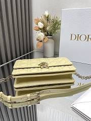 Dior Handbag Yellow Lambskin B930556 Size 24x14 x7cm - 2