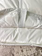 Balenciaga Sweater White BAL102426 - 3