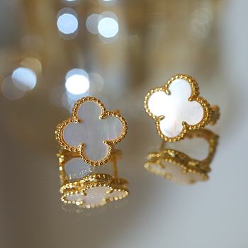 Van Cleef Vintage Alhambra Yellow Gold Mother-of-pearl