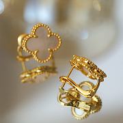 Van Cleef Vintage Alhambra Yellow Gold Mother-of-pearl - 2